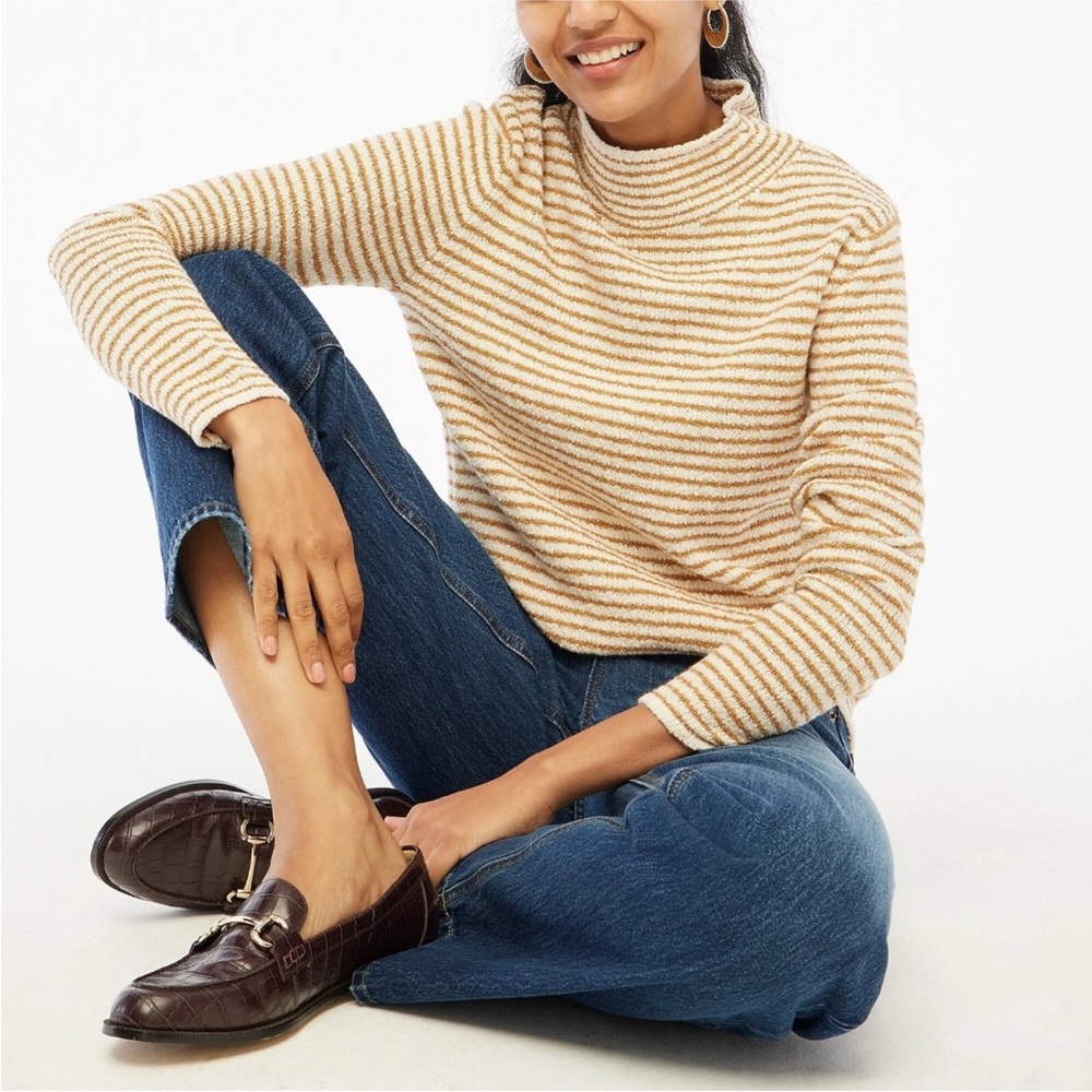 J Crew Factory S Striped Mockneck Pullover Sweater Ivory Camel Stripe CC693‎